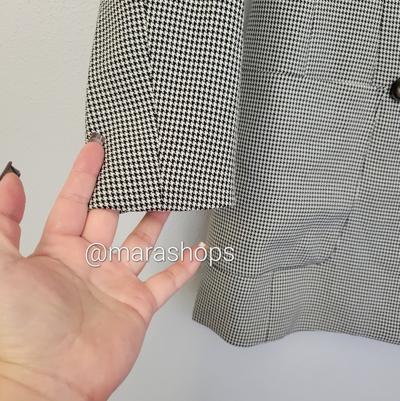 ASTR Houndstooth Blazer Dress - Picture 6 of 9